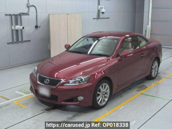 Used 2013 AT lexus is GSE20 Image[0]