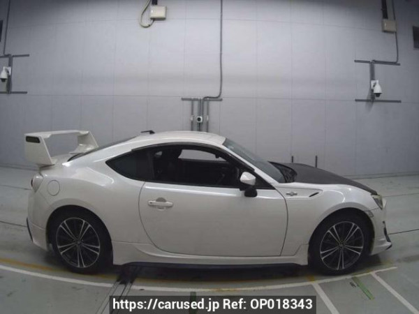 Used 2014 MT toyota 86 ZN6 Image[2]