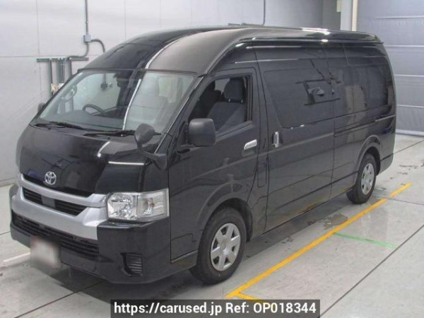 Used 2024 AT toyota hiace-commuter GDH223B Image[0]