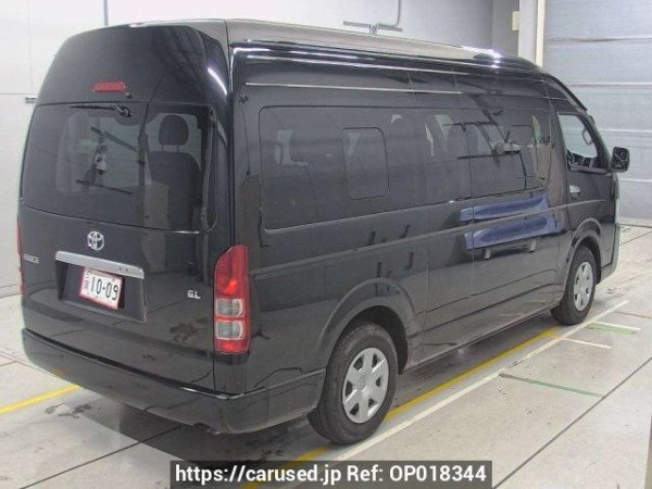 Used 2024 AT toyota hiace-commuter GDH223B Image[1]