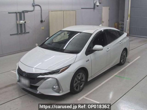 Used 2021 AT toyota prius-phv ZVW52 Image[0]