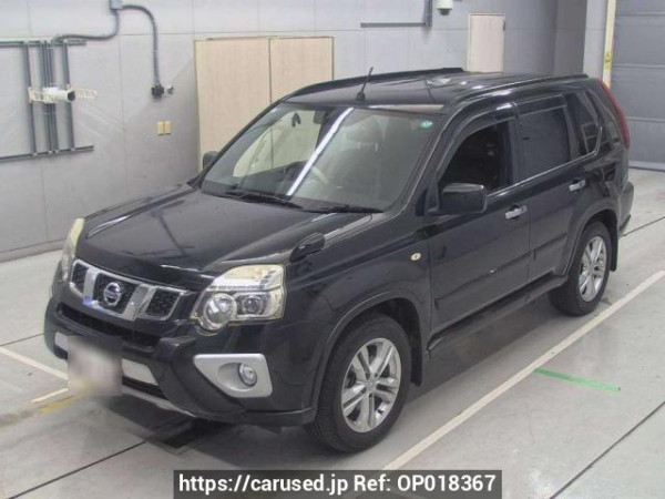 Used 2015 AT nissan x-trail DNT31 Image[0]