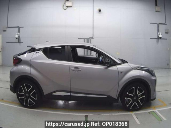 Used 2021 AT toyota c-hr ZYX11 Image[2]