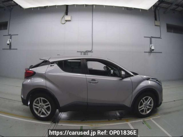 Used 2021 AT toyota c-hr ZYX11 Image[2]