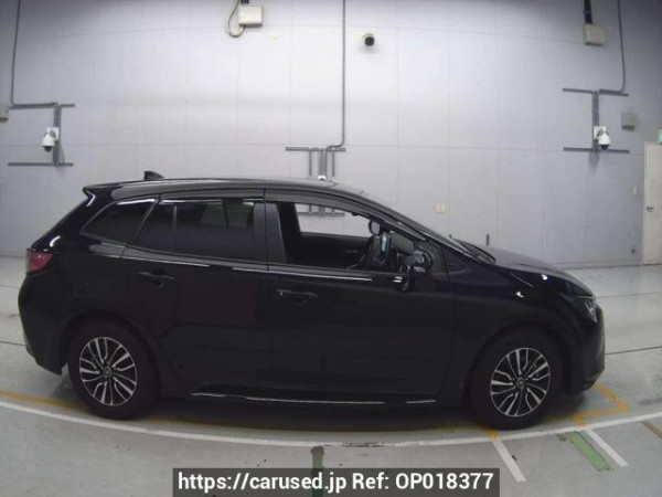 Used 2022 AT toyota corolla-touring-wagon MZEA17W Image[2]