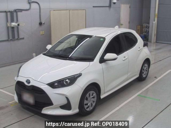 Used 2022 AT toyota yaris MXPH10 Image[0]