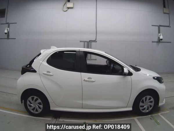 Used 2022 AT toyota yaris MXPH10 Image[2]