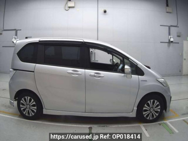 Used 2013 AT honda freed-hybrid GP3 Image[2]