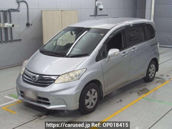 Used 2013 AT honda freed GB3 Image[0]