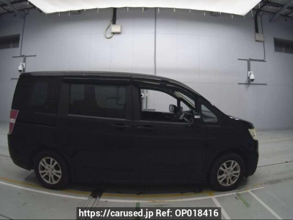 Used 2013 AT honda step-wgn RK1 Image[2]