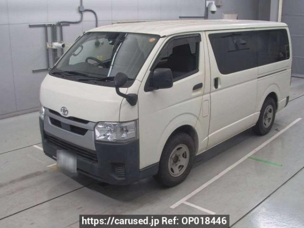 Used 2021 AT toyota hiace-van TRH200V Image[0]