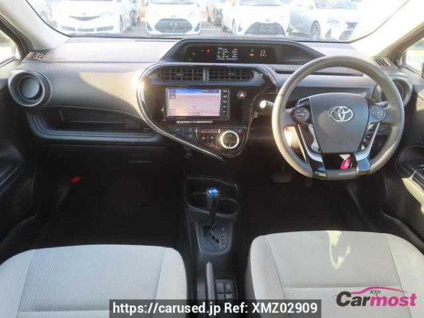 Used 2020 CVT toyota aqua NHP10 Image[11]