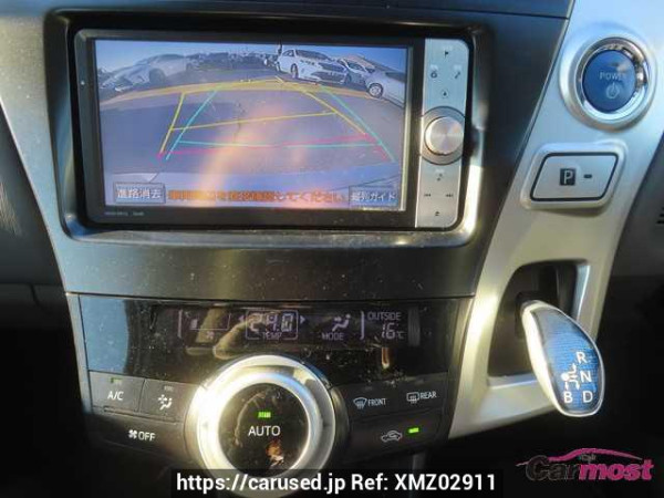 Used 2012 CVT toyota prius-alpha ZVW41 Image[15]