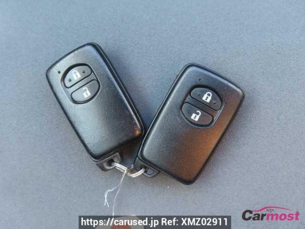 Used 2012 CVT toyota prius-alpha ZVW41 Image[17]