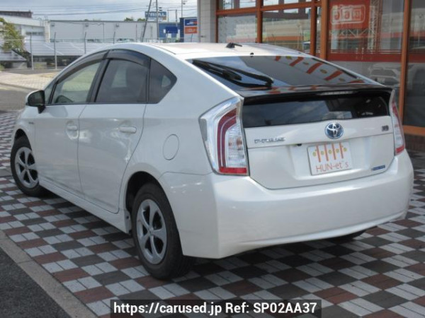 Used 2014 AT toyota prius ZVW30 Image[1]