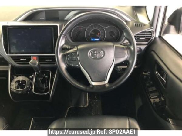 Used 2021 AT toyota voxy ZRR80W Image[2]