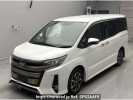 Toyota Noah ZRR80W