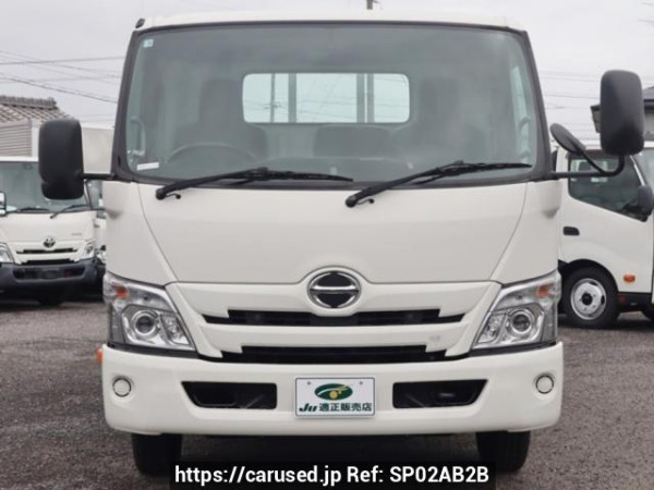 Used 2020 MT hino dutro XZU710M Image[1]