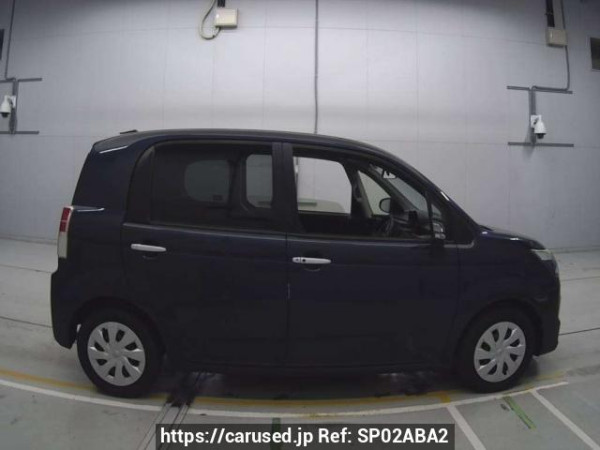 Used 2013 AT toyota spade NCP141 Image[2]