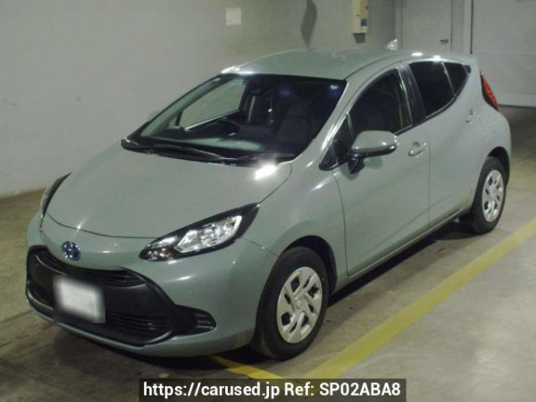 Used 2022 AT toyota aqua MXPK16 Image[0]