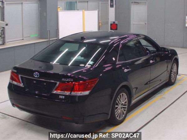 Used 2017 AT toyota crown-majesta GWS214 Image[1]