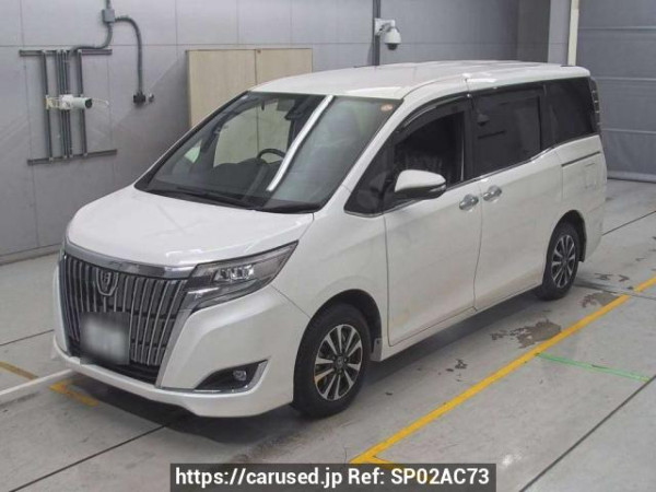 Used 2018 AT toyota esquire ZRR80G Image[0]