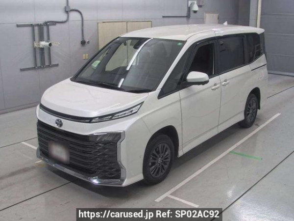 Used 2024 AT toyota voxy MZRA95W Image[0]