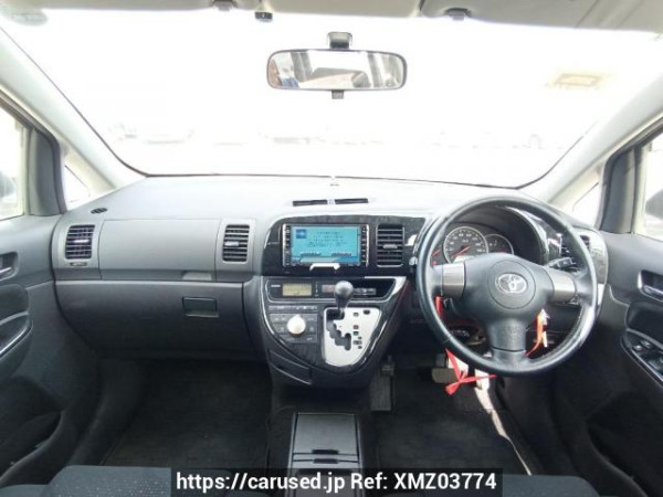 Used 2006 AT toyota wish ZNE10G Image[18]
