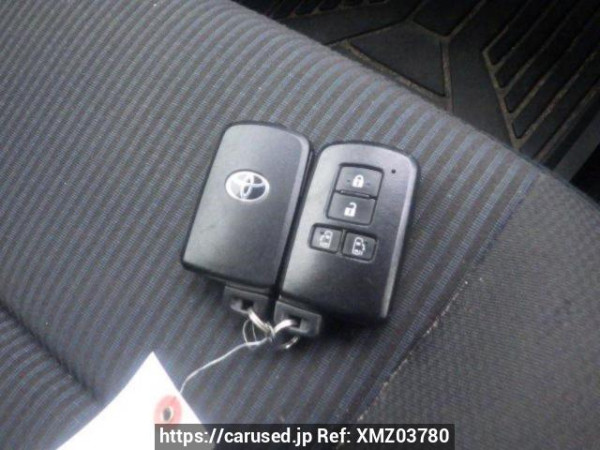 Used 2014 AT toyota noah ZRR80G Image[37]