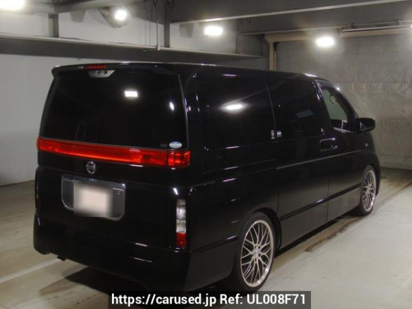 Used 2004 AT nissan elgrand E51 Image[1]