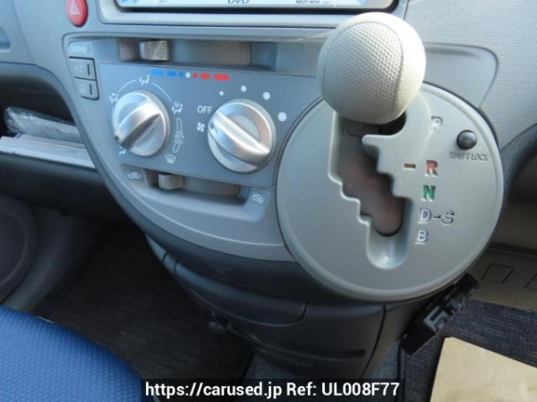 Used 2005 AT toyota sienta NCP81G Image[31]
