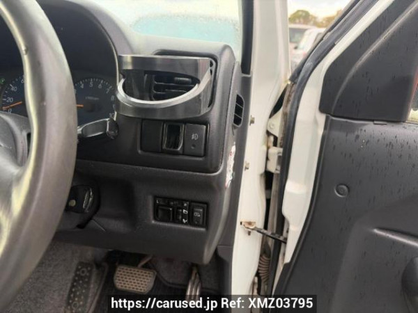 Used 2004 AT mazda az-offroad JM23W Image[15]