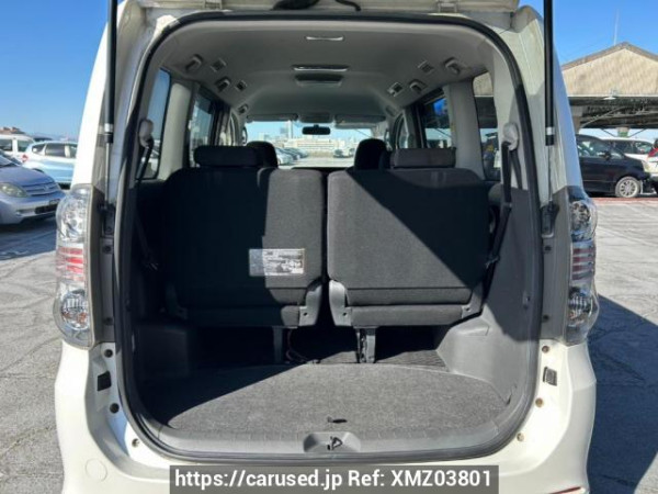 Used 2008 AT toyota voxy ZRR70W Image[7]