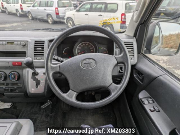 Used 2006 AT toyota hiace-van TRH200K Image[26]