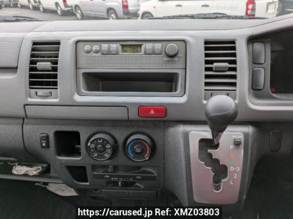 Used 2006 AT toyota hiace-van TRH200K Image[28]