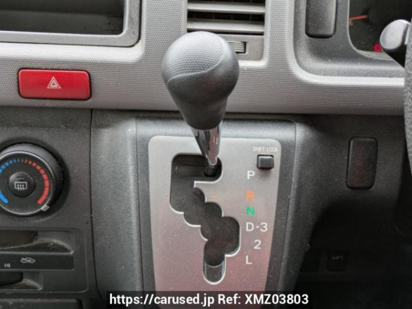 Used 2006 AT toyota hiace-van TRH200K Image[31]