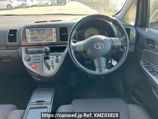 Used 2005 AT toyota wish ANE10G Image[21]
