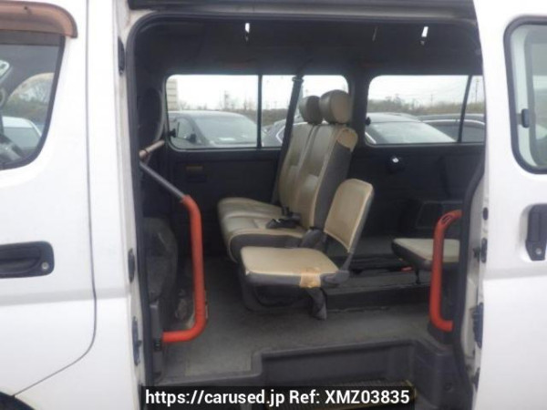 Used 2004 AT nissan caravan-bus DWMGE25 Image[13]