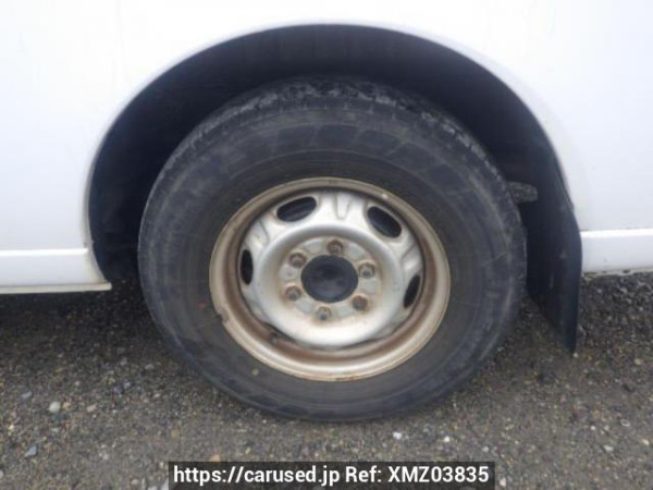 Used 2004 AT nissan caravan-bus DWMGE25 Image[28]