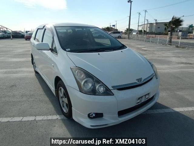 Buy Used 2004 Toyota Wish ZNE10G (XMZ04103) - Carused.jp
