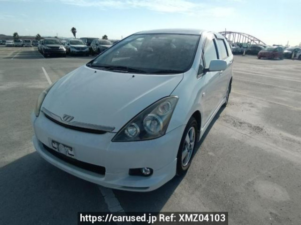 Used 2004 AT toyota wish ZNE10G Image[2]