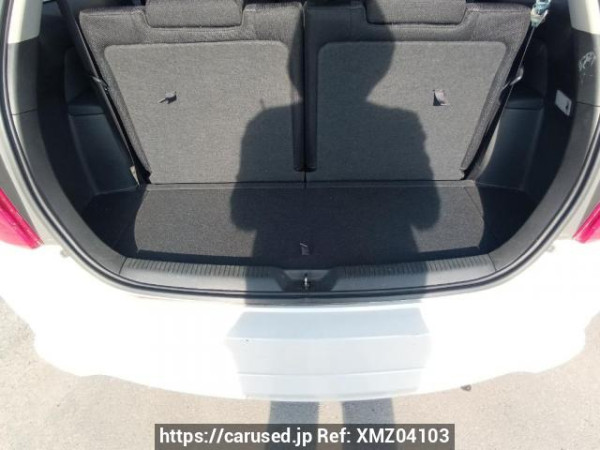 Used 2004 AT toyota wish ZNE10G Image[8]