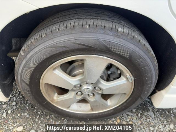 Used 2004 AT toyota wish ZNE14G Image[14]