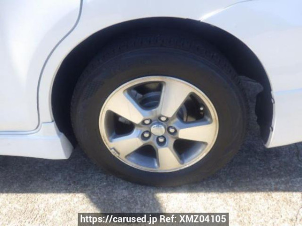 Used 2004 AT toyota wish ZNE14G Image[28]