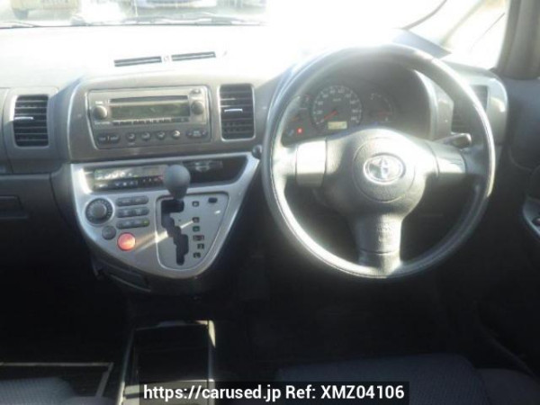 Used 2003 AT toyota wish ZNE10G Image[18]