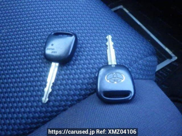 Used 2003 AT toyota wish ZNE10G Image[37]