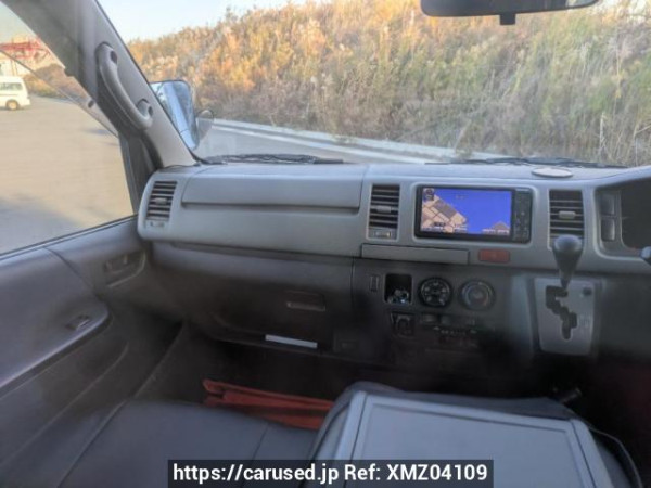 Used 2006 AT toyota hiace-van TRH200V Image[21]