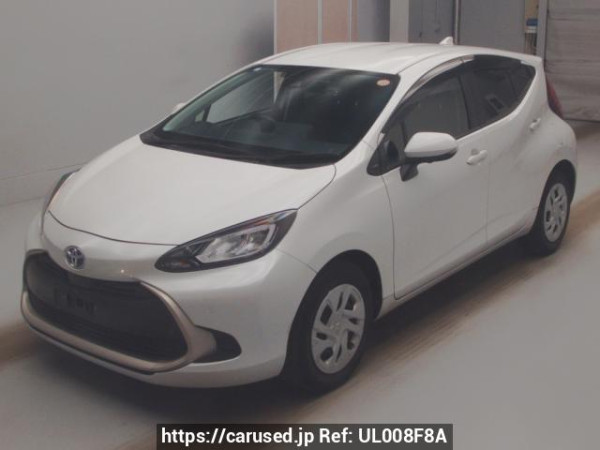 Used 2021 AT toyota aqua MXPK11 Image[0]