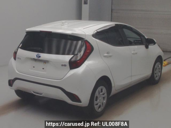 Used 2021 AT toyota aqua MXPK11 Image[1]