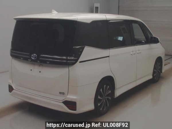 Used 2022 AT toyota voxy ZWR90W Image[1]